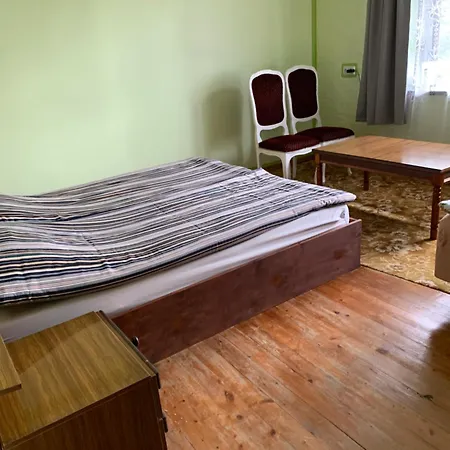 Svečių namai Sveciuose Pas Grazina *