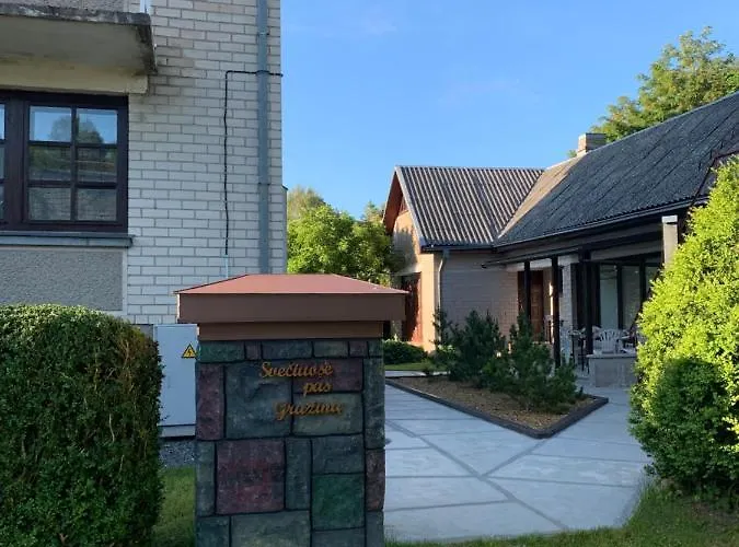 Gasthuis Sveciuose Pas Grazina *