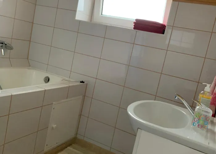 Sveciuose Pas Grazina *